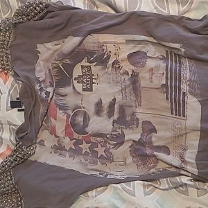 Authentic Icon Tshirt XS